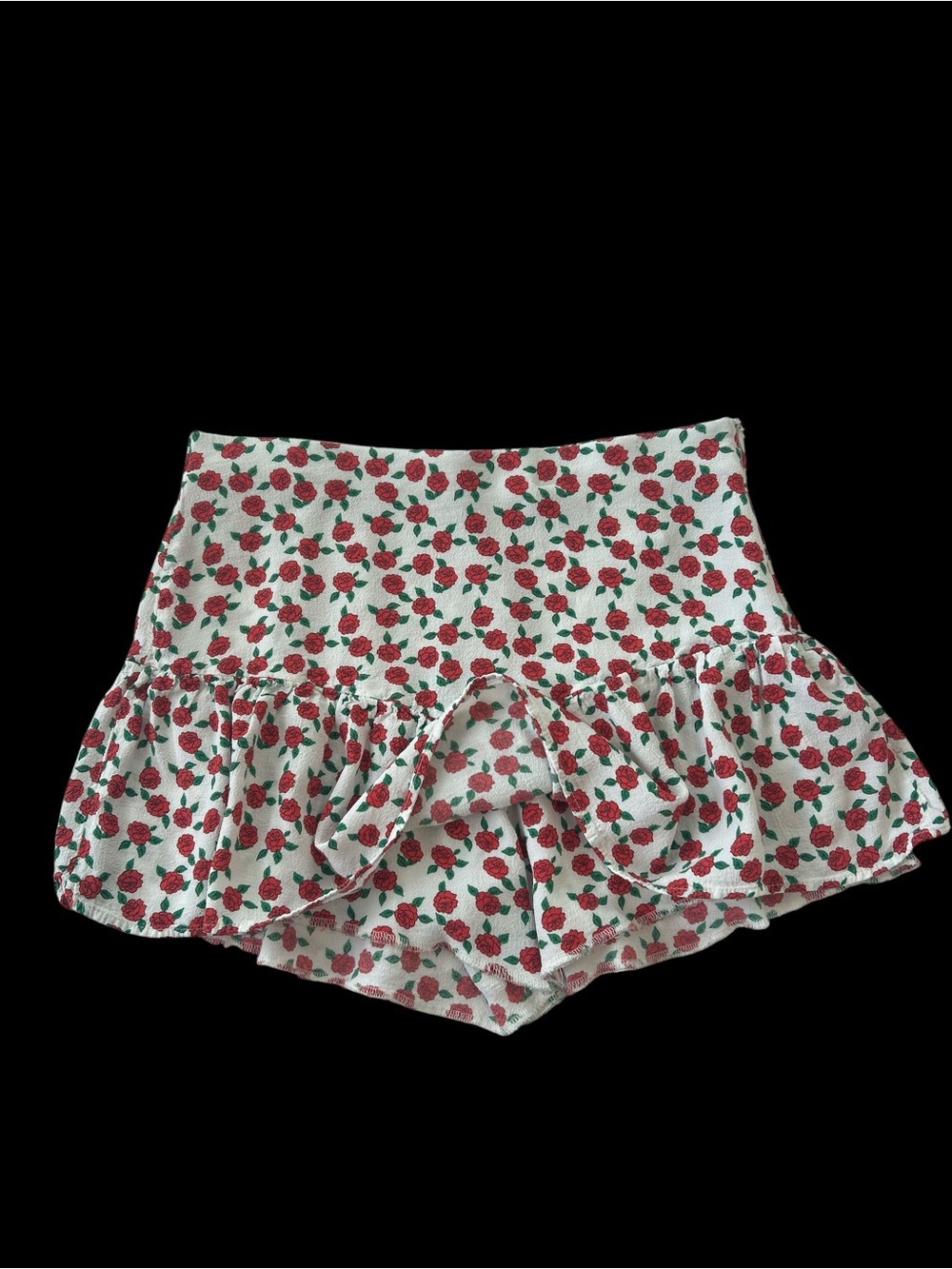 Zara White Mini Skirt with Red Rose Print - Picture 4 of 6